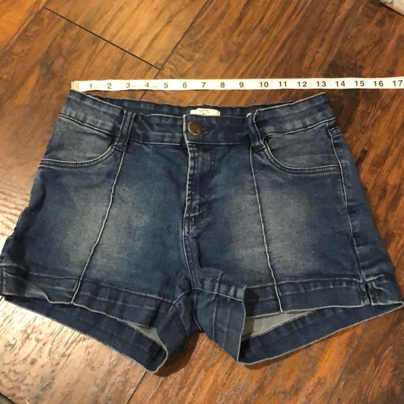 Cotton On Jean Shorts - Picture 1 of 7